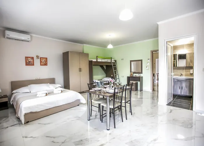 Del Sol #2 Meteora Luxurious Family *